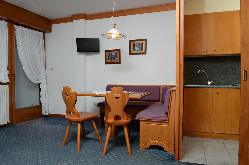 Ski Residence San Martino Di Castrozza Habitación foto